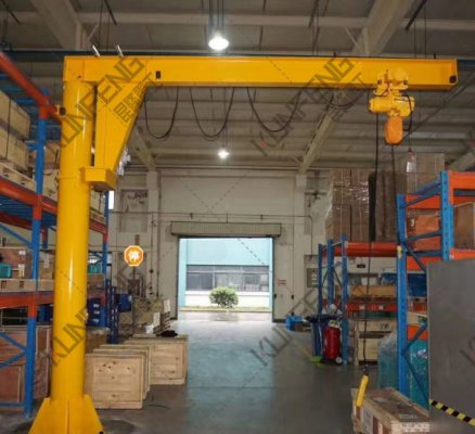 轻型定柱式悬臂吊制造商